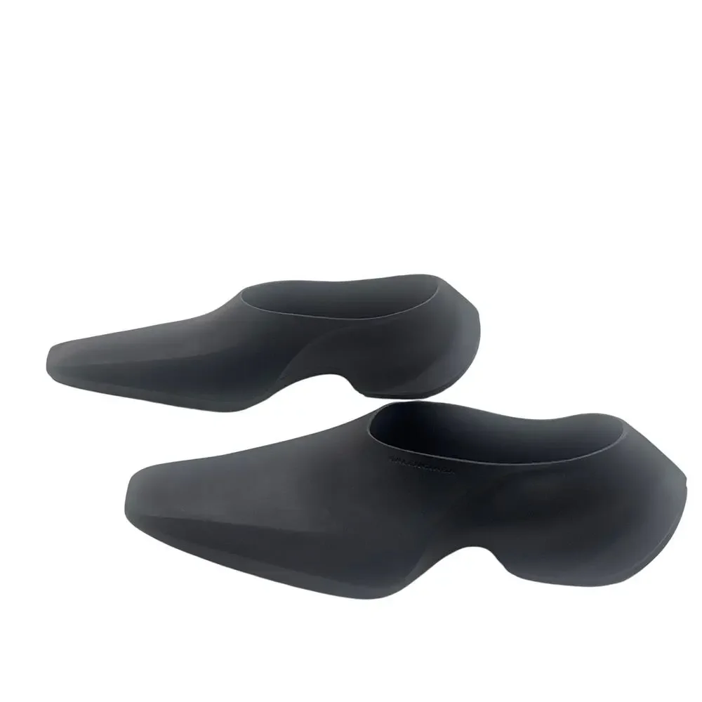 Men’s 9 M Balenciaga